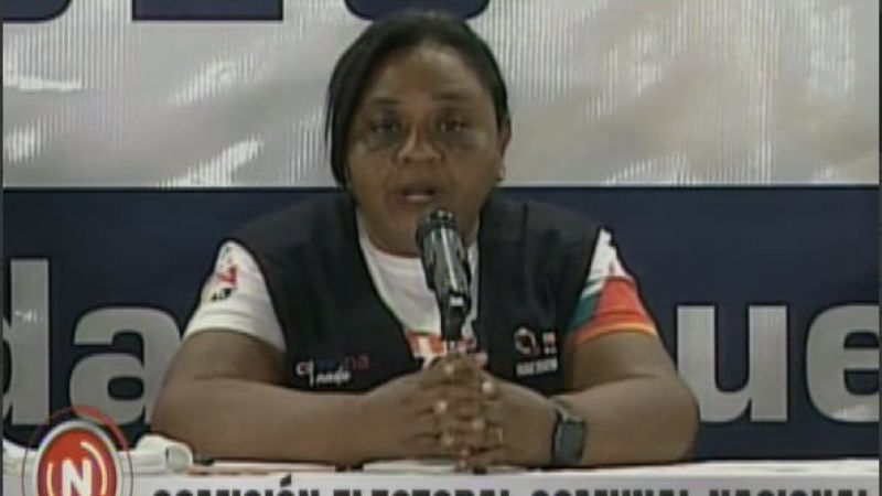 Comisión Electoral Comunal Nacional: Centros de votación estarán abiertos hasta haya electores
