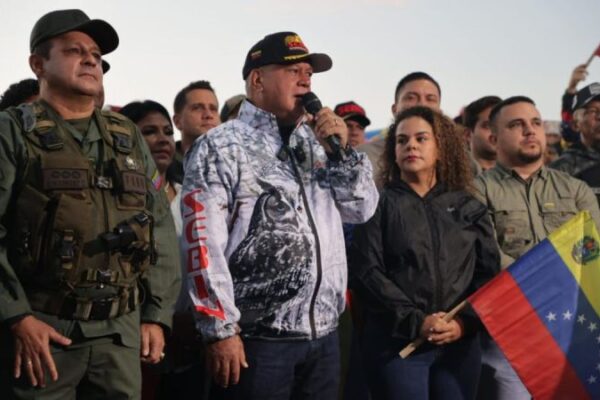 Cabello Rondón: Cristopher Figuera fue el cobarde mayor del intento de Golpe de Estado en Altamira