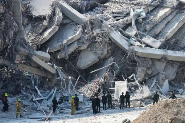 Aumenta a 3 mil 798 cifra de muertos por el terremoto en Myanmar