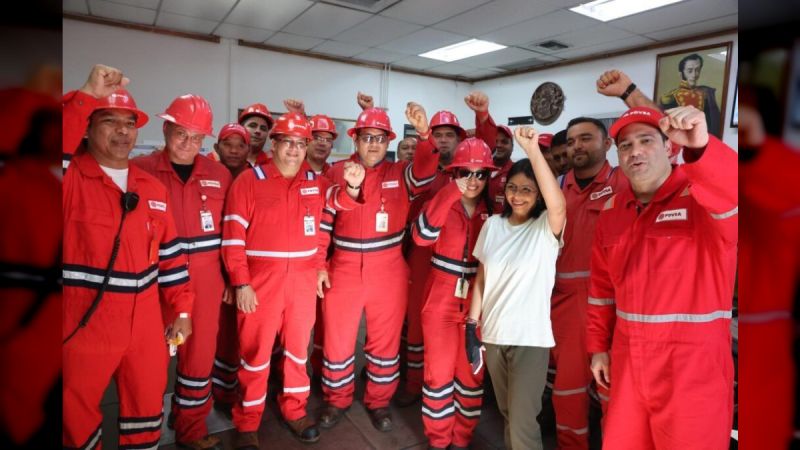 Vicepresidenta Rodríguez hizo un reconocimiento a los trabajadores "fuerza motriz del milagro venezolano"