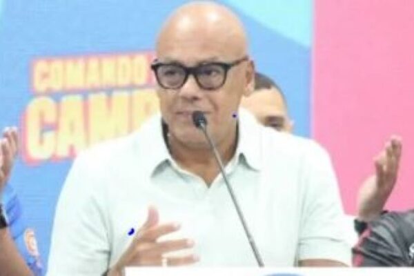 FALCÓN-CARIRUBANA/ Jorge Rodríguez: Al Pueblo y no a los burócratas les duelen los problemas FALCÓN-CARIRUBANA/ Jorge Rodríguez: Al Pueblo y no a los burócratas les duelen los problemas