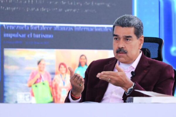 Presidente Maduro: Se construirá tres millones de soluciones habitacionales para el país Presidente Maduro: Se construirá tres millones de soluciones habitacionales para el país