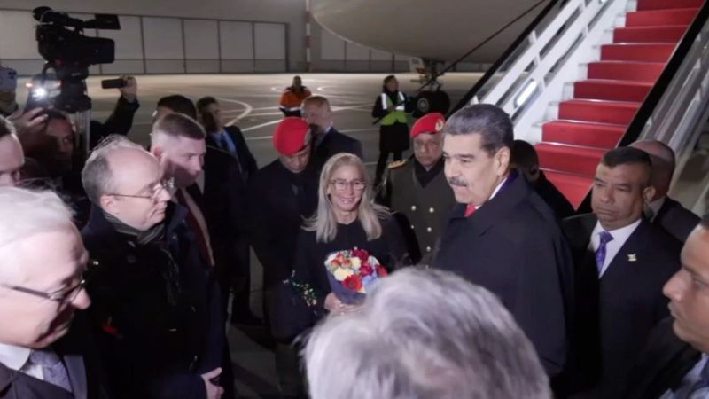 Presidente Maduro llega a Rusia para reunirse con su homólogo Putin y asistir al desfile del Día de la Victoria