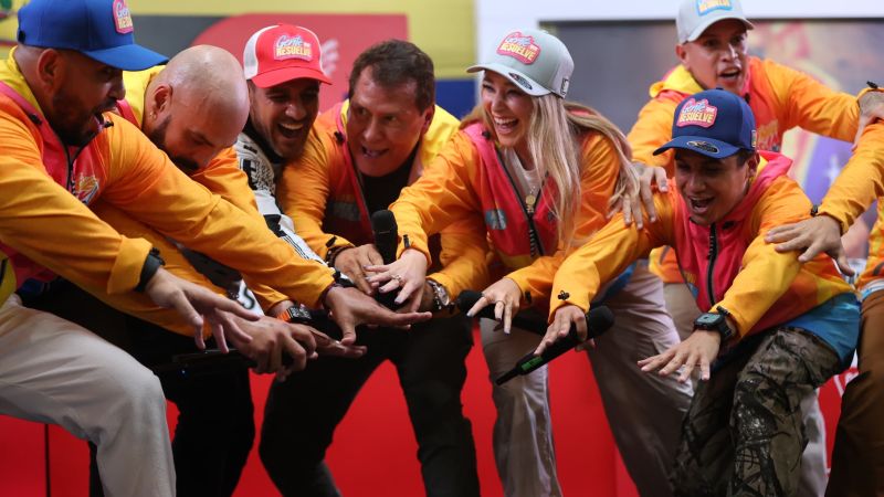 Artistas revolucionarios estrenan canción de la campaña para elecciones del 25M en Con El Mazo Dando