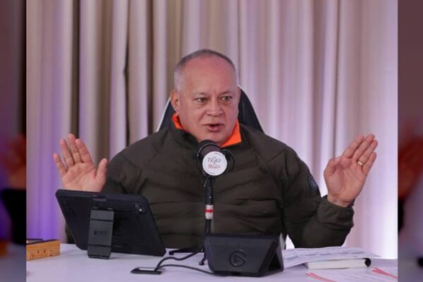 Cabello: Bukele dividió los movimientos sociales de El Salvador para su beneficio propio