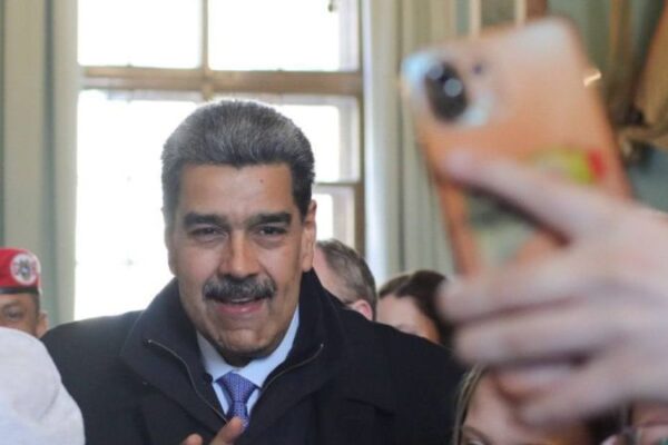 Presidente Maduro celebra propuesta de Putin para retomar las negociaciones de paz con Ucrania