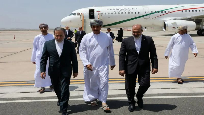 Irán y EEUU inician cuarta ronda de negociaciones en Omán