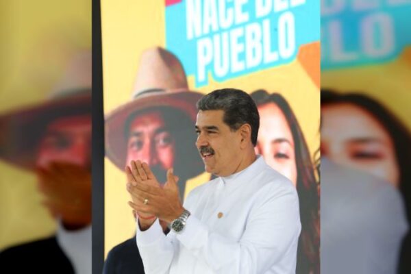 Jefe de Estado: Ultimatum que la derecha le dio a la Revolución está en el basural de la historia Jefe de Estado: Ultimatum que la derecha le dio a la Revolución está en el basural de la historia