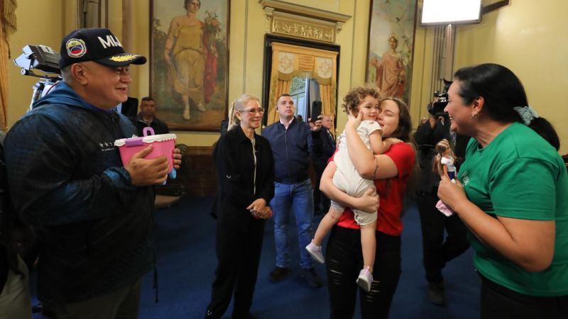 Presidente Maduro: La pequeña Maikelys Espinoza es la alegría de todo un país