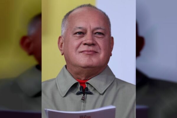 Cabello sobre el 25M: ¡La Revolución tiene maquinaria, testigos y miembros de mesa! Cabello sobre el 25M: ¡La Revolución tiene maquinaria, testigos y miembros de mesa!