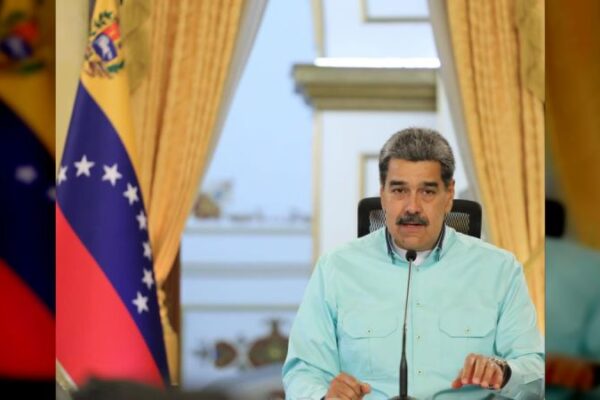 Presidente Maduro ordenó activar todos planes de protejer el Sistema Eléctrico Nacional Presidente Maduro ordenó activar todos planes de protejer el Sistema Eléctrico Nacional