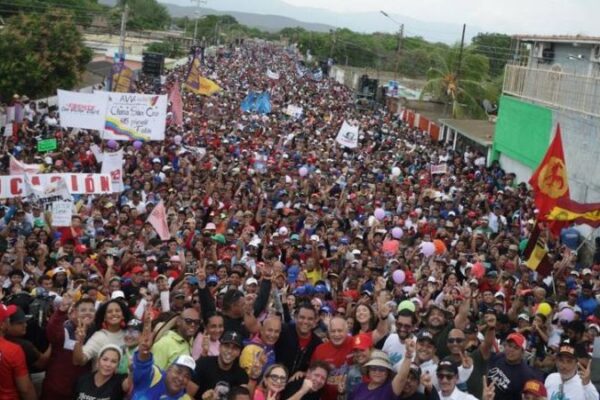 FALCÓN-MIRANDA / Cabello: El imperialismo y la oposición extremista planifican ataques contra el Pueblo