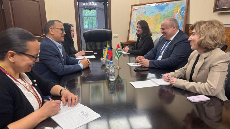 Venezuela y Abjasia refuerzan compromiso con la cooperación y el respeto mutuo