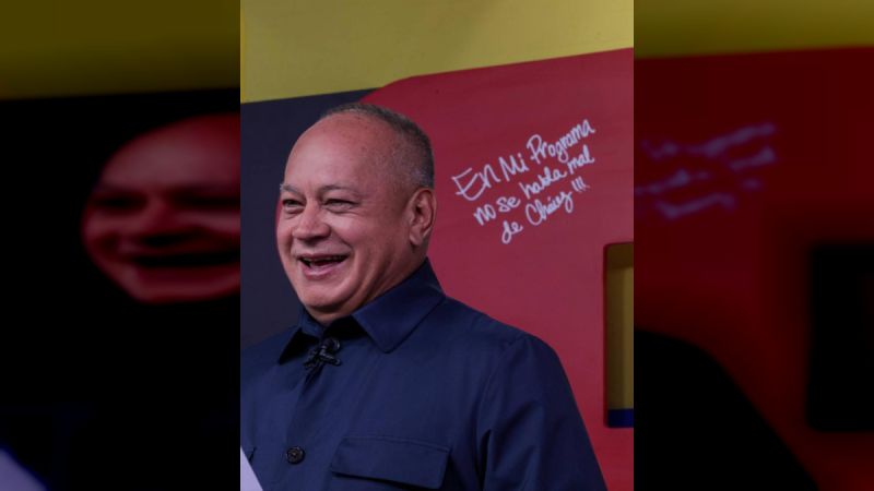 Cabello sobre Simonovis: ¡Es el rey del fracaso! Nada de lo que hace tiene resultado positivo