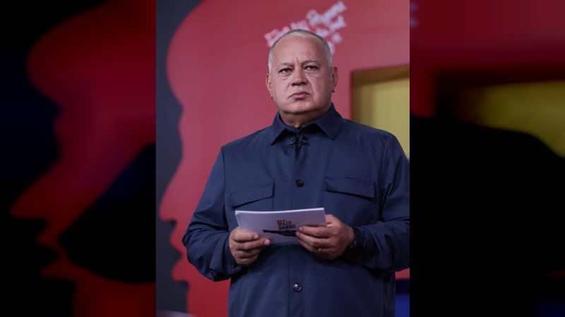 Cabello: Migrante que llegue a cometer delitos en Venezuela será entregado a la justicia
