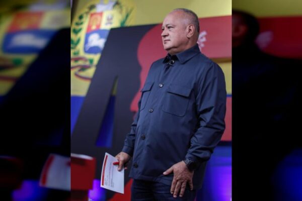 Cabello sobre reality gringo para que migrantes compitan por estadía: ¡Qué desnaturalización! ¡Qué perversión de sociedad! Cabello sobre reality gringo para que migrantes compitan por estadía: ¡Qué desnaturalización! ¡Qué perversión de sociedad!