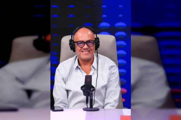 Jorge Rodríguez: Esta campaña se convirtió en miles de jornadas de trabajo en las comunidades Jorge Rodríguez: Esta campaña se convirtió en miles de jornadas de trabajo en las comunidades