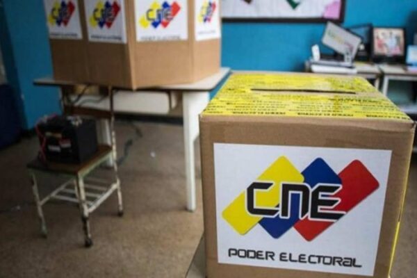 CNE reporta 88,6 % de mesas instaladas de cara a elecciones parlamentarias y regionales