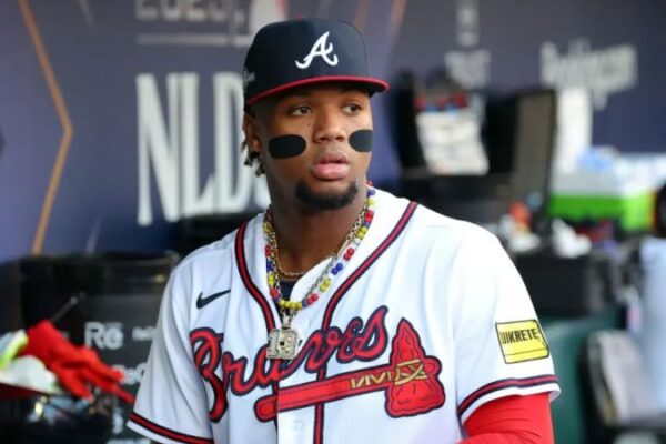 Ronald Acuña Jr. regresó a las Grandes Ligas con jonrón de 467 pies Ronald Acuña Jr. regresó a las Grandes Ligas con jonrón de 467 pies