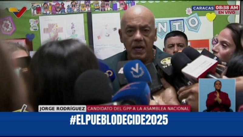 Jorge Rodríguez: Proceso electoral transcurre en paz y con una importante afluencia de venezolanos