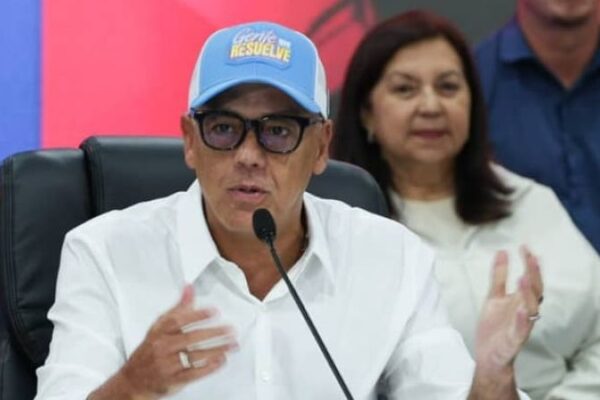 Jorge Rodríguez lamentó accidente en Apure que dejó tres funcionarios de seguridad fallecidos Jorge Rodríguez lamentó accidente en Apure que dejó tres funcionarios de seguridad fallecidos