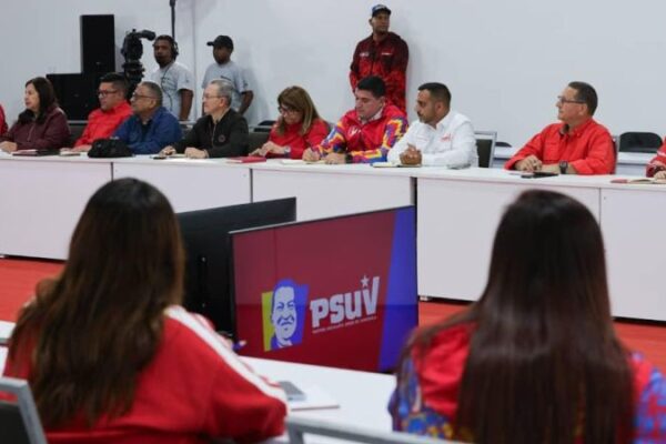 Cabello sobre candidatos electos a la AN: Estos compañeros vienen del sentir popular verdadero