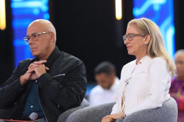 Diputada Cilia Flores: El Pueblo confía en las instituciones y en el Presidente Nicolás Maduro