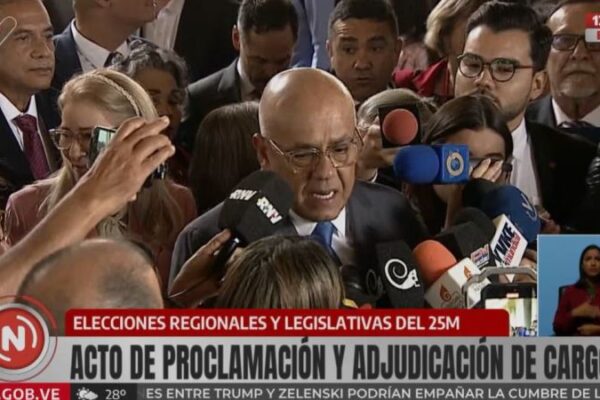 Jorge Rodríguez a diputados opositores: Esperamos que contribuyan a hacer un trabajo constructivo