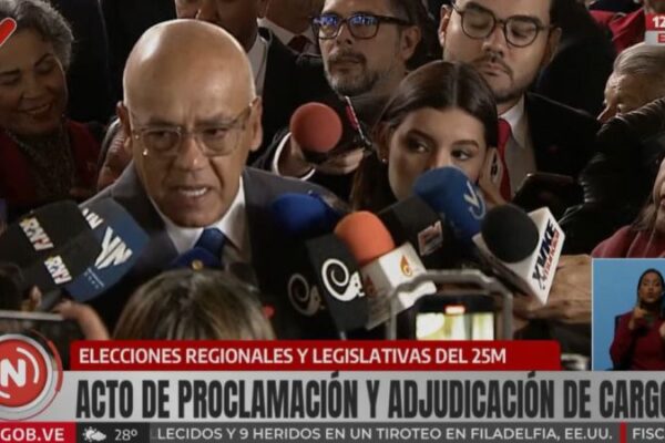 Jorge Rodríguez: Con la elección del 25 de mayo se abre una página hacia la modernización