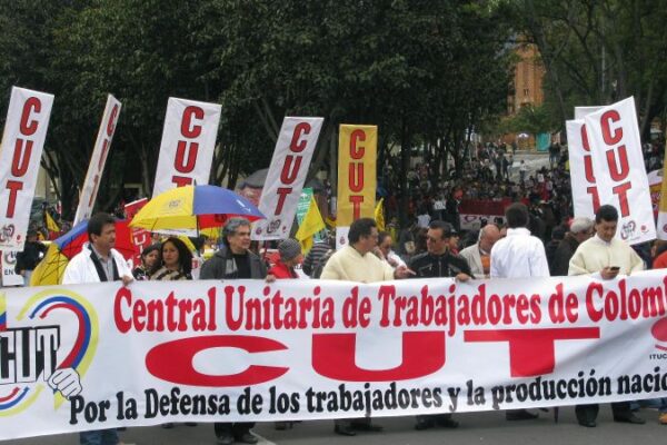 Colombia: Trabajadores respaldan a la consulta popular sobre la reforma laboral promovida por Petro