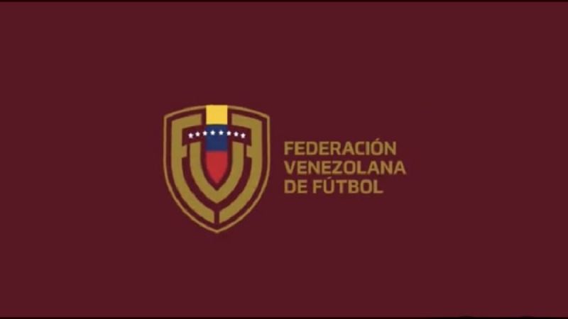FVF repudió actos de xenofobia contra los futbolistas venezolanos Miguel Navarro y Jhoagny Contreras