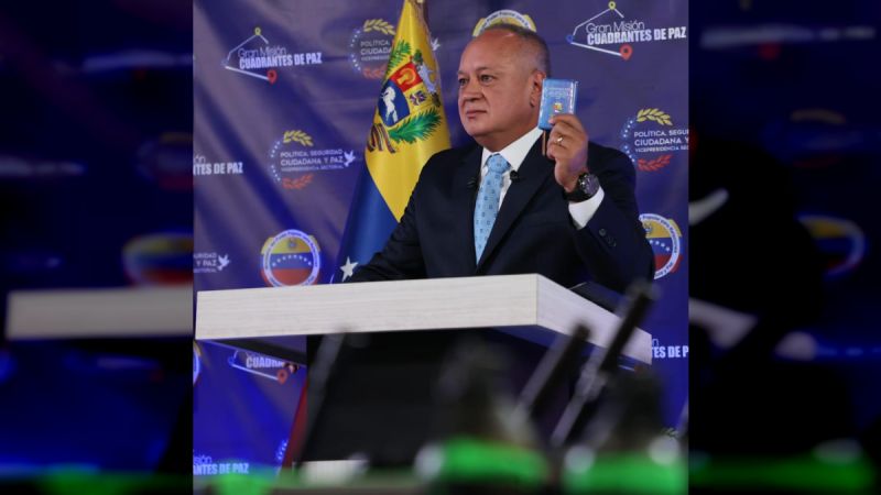 Vicepresidente sectorial: La derecha trata de convertir la política en una "verdadera cloaca"