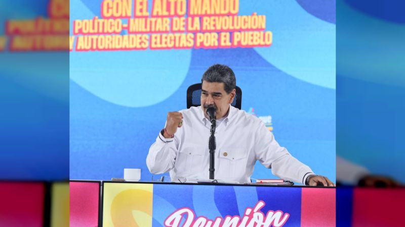 Jefe de Estado a su homólogo de Colombia: Unamos esfuerzos para liberar la frontera del narcotráfico