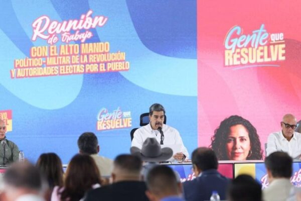 Primer Mandatario: Queremos estar en la vanguardia de los cambios mundiales como Revolución triunfante