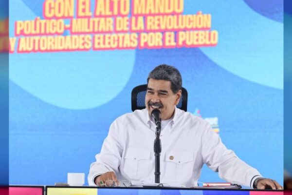 Presidente Maduro llama a la juventud a prepararse para la Consulta Popular Nacional del 27 de julio