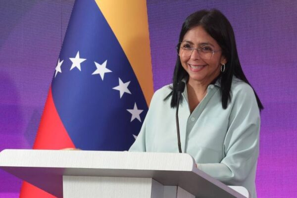Vicepresidenta Rodríguez: Nada detendrá el desarrollo y crecimiento de un Pueblo decidido a conquistar su destino