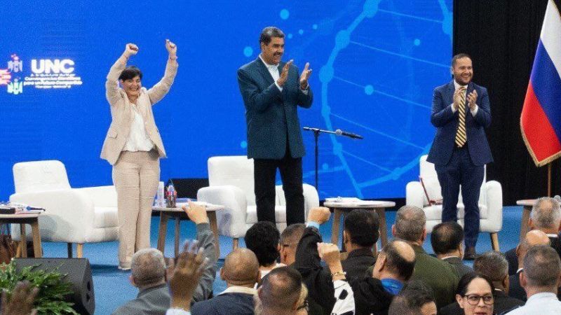 Jefe de Estado: Es un peligro para los países depender de la tecnología proveniente de Occidente