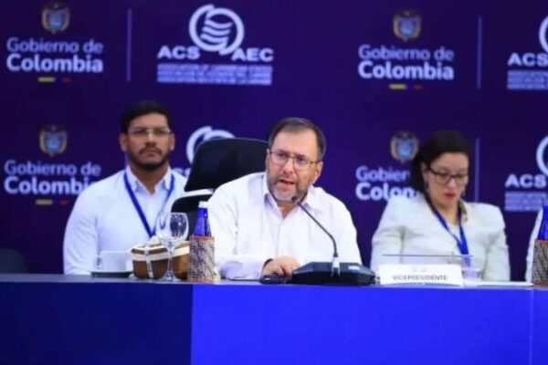Venezuela insta a países del Caribe a construir red financiera de cooperación