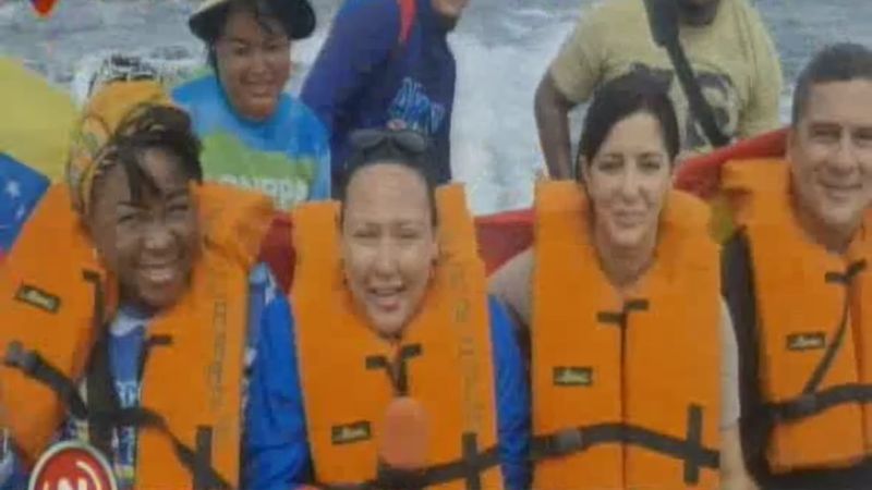 Aragua celebró con caravana marítima la victoria popular del 25M