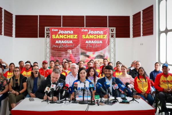 Joana Sánchez destaca contacto con más de 200 mil aragüeños en su primera semana de campaña – PSUV Aragua Joana Sánchez destaca contacto con más de 200 mil aragüeños en su primera semana de campaña - PSUV Aragua