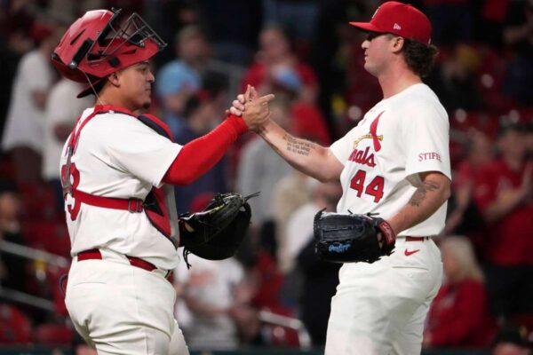 San Luis superó a Pittsburgh en duelo de Pitcheo - Líder en deportes