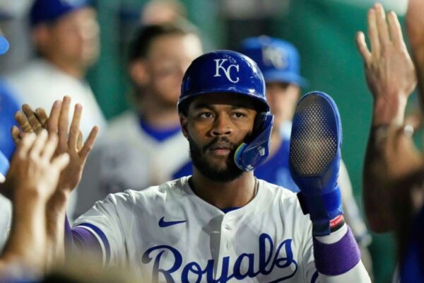 Maikel García duplicó y Kansas City venció a Chicago - Líder en deportes