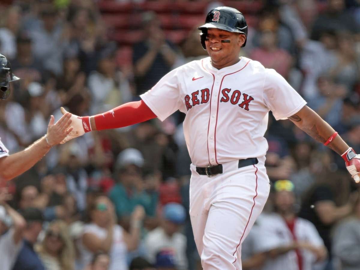 Rafael Devers sacó el sexto de la temporada - Líder en deportes