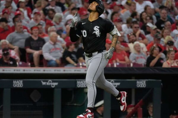 Lenyn Sosa la botó y Chicago ganó – Líder en deportes Lenyn Sosa la botó y Chicago ganó - Líder en deportes