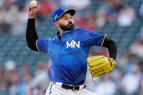 Pablo López firmó otra buena salida frente a Kansas City – Líder en deportes Pablo López firmó otra buena salida frente a Kansas City - Líder en deportes