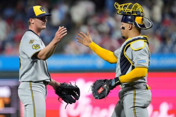 Contreras y Chourio guiaron a Milwaukee - Líder en deportes