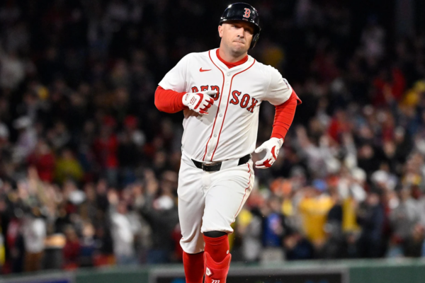 Alex Bregman enciende las alarmas en Boston – Líder en deportes Alex Bregman enciende las alarmas en Boston - Líder en deportes