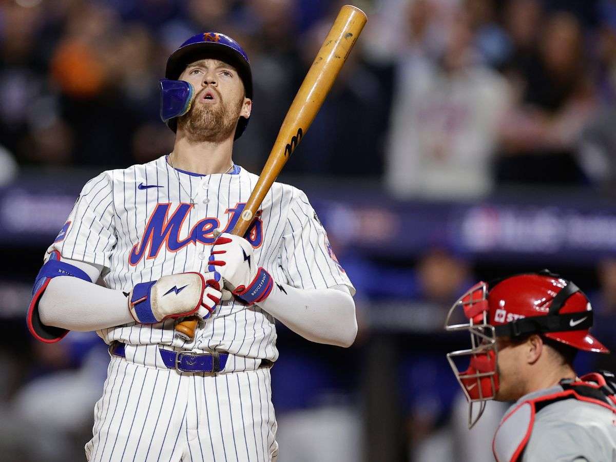 Brandon Nimmo positivo tras evitar lesión