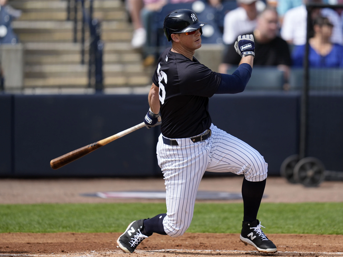 DJ LeMahieu regresaría contra los Atléticos