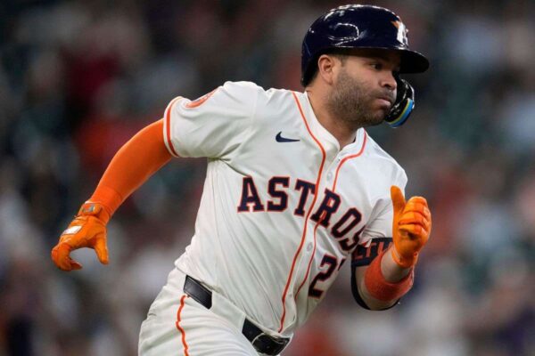 Altuve se une al club de los 700 extrabases – Líder en deportes Altuve se une al club de los 700 extrabases - Líder en deportes